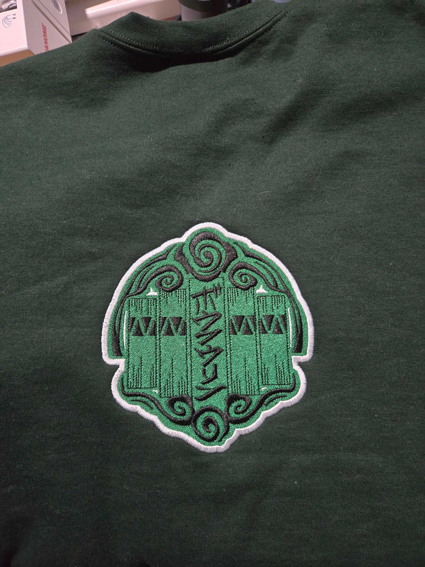 Wind breakers crewneck